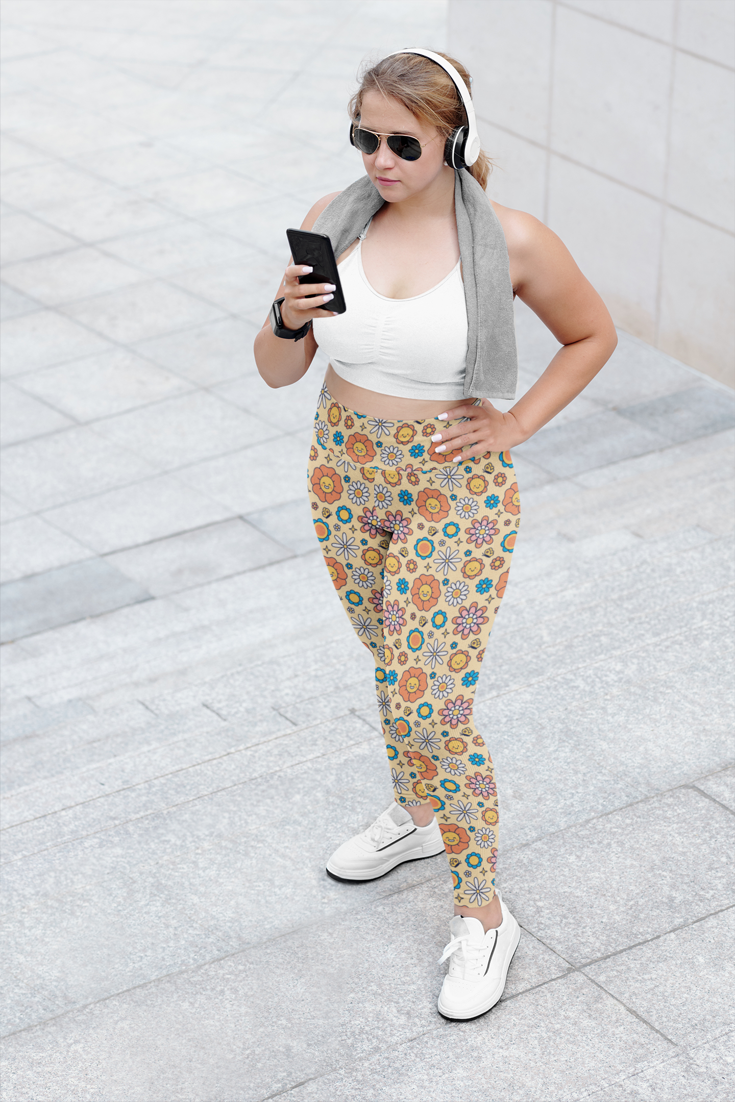 JoyJive™ high waisted leggings for women | Retro " Smiling Flowers" print